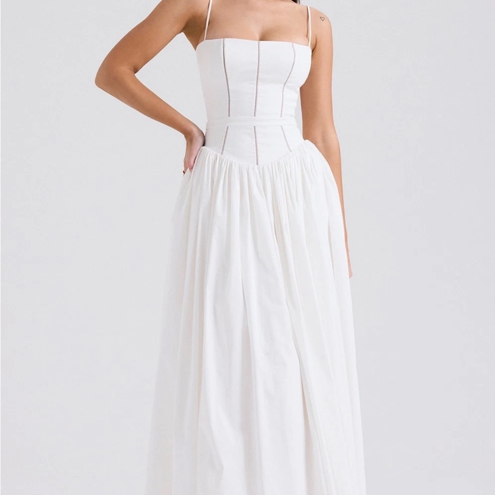 House of CB ysabella White dress, nwot